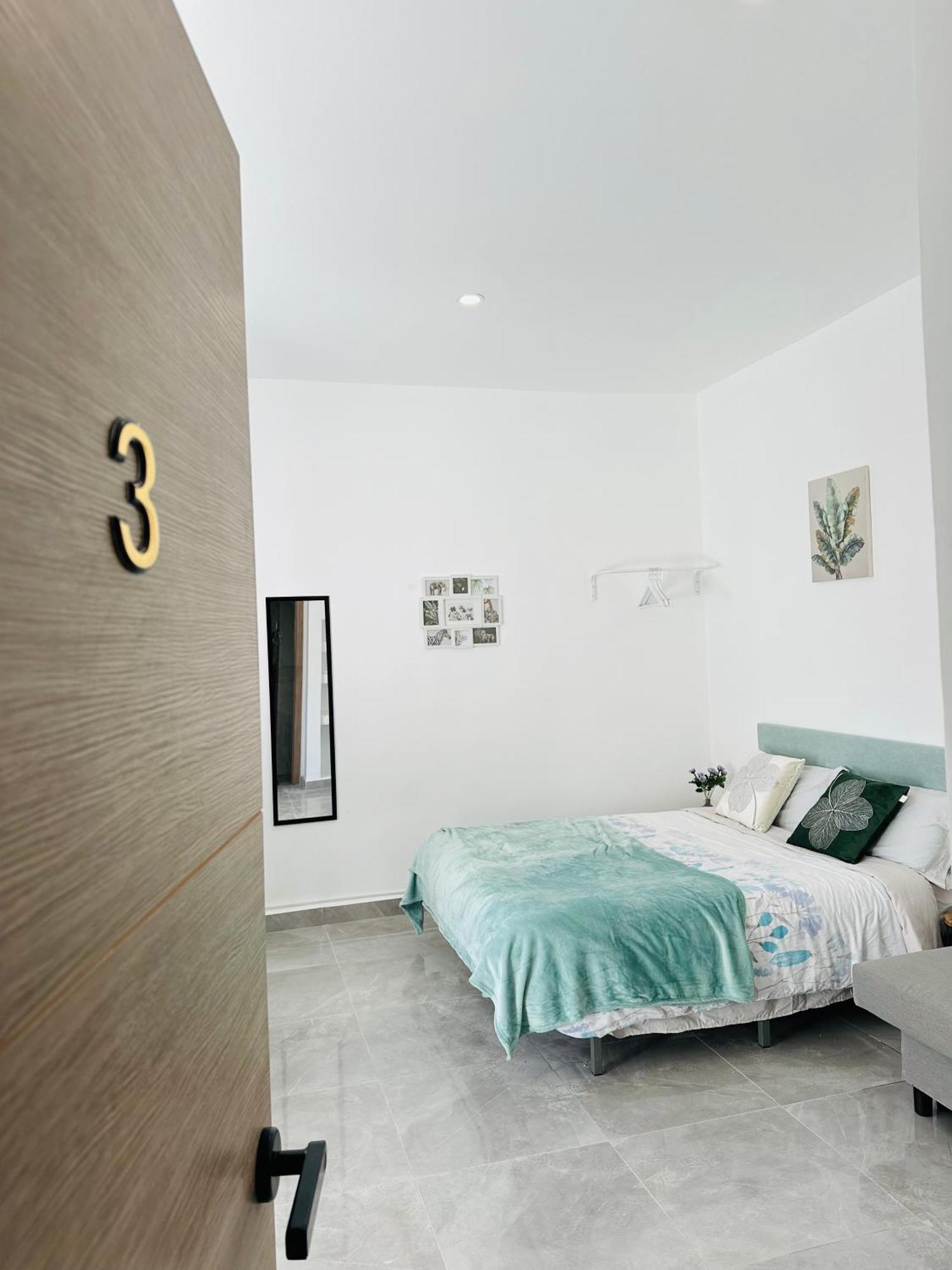Jara Home Malaga Centro エクステリア 写真
